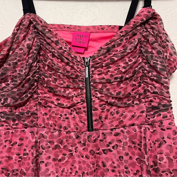 Torrid X Betsey Johnson Pink Leopard Tulle Dress EUC Size 22 - Picture 4 of 11